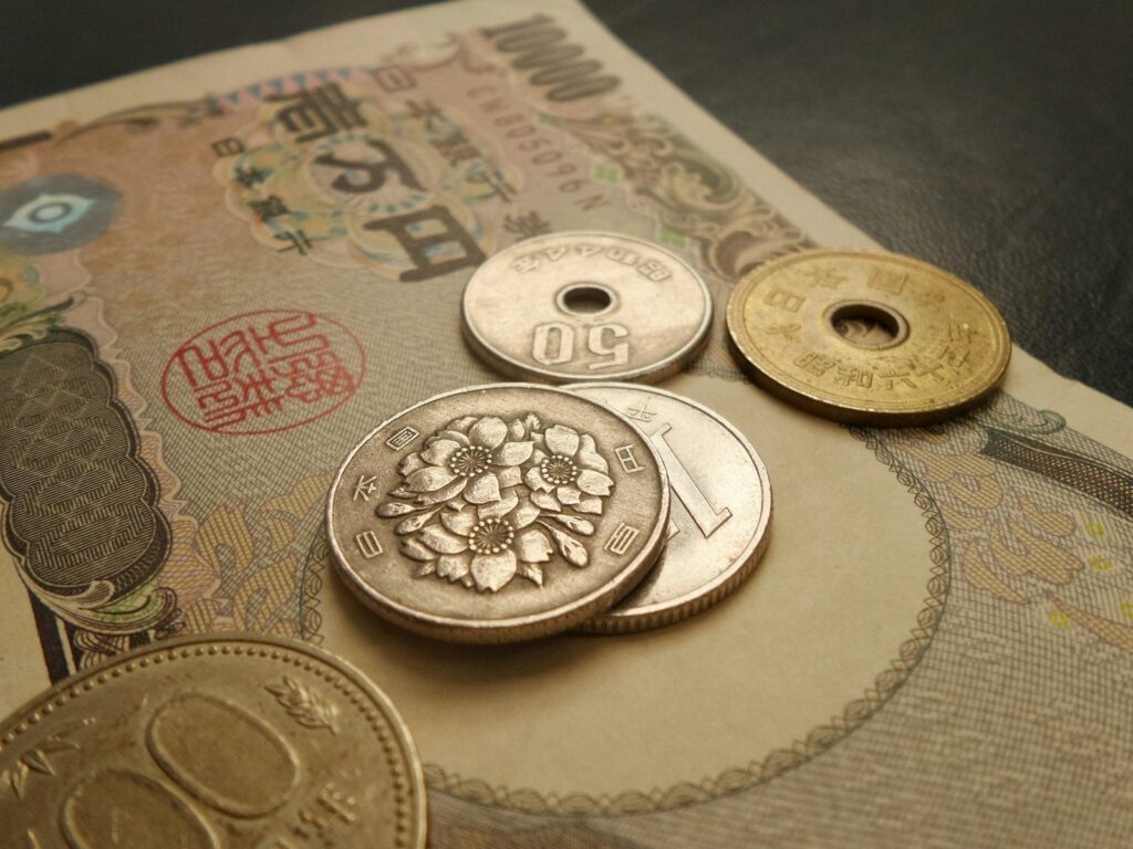 硬貨と紙幣